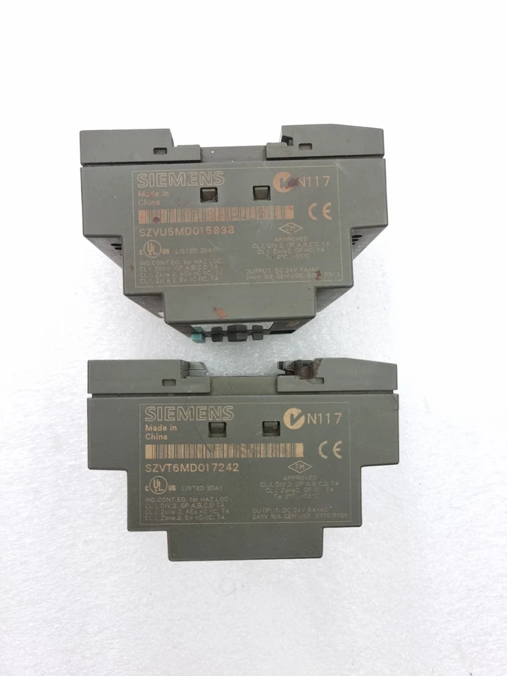 Lot Of 2Pcs Siemens 6ED1052-1FB00-0BA5 Logo 230RC AC/DC 115-240V For Parts